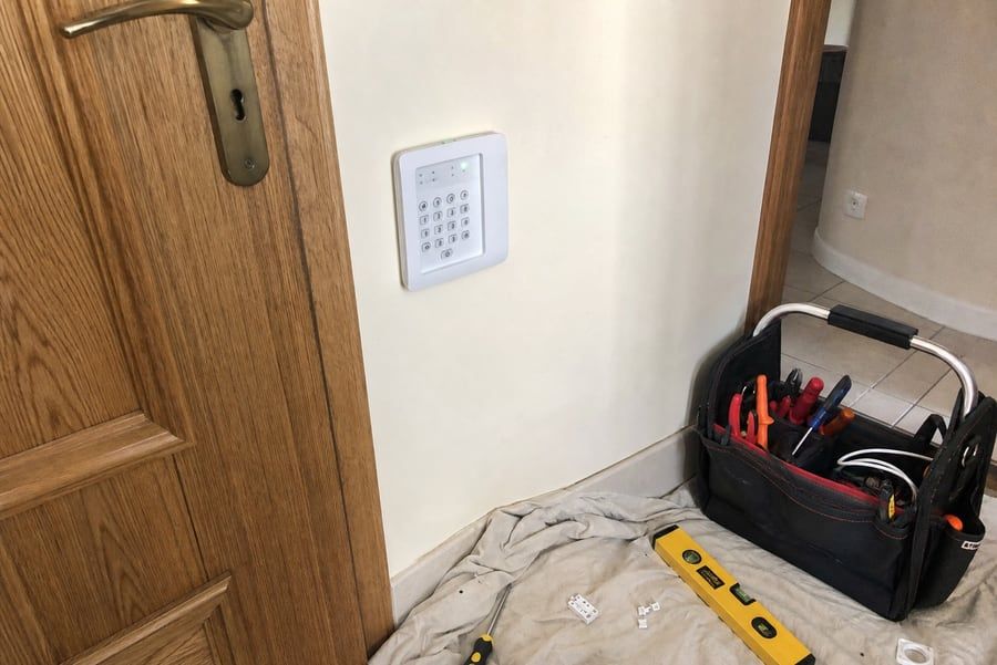 Photo de chantier alarme anonymisée à Balma.